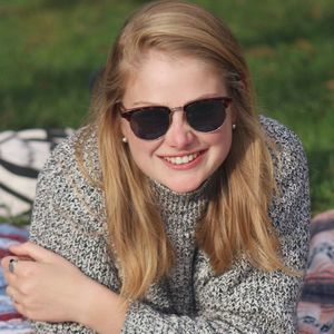 Meet your Posher, Emma